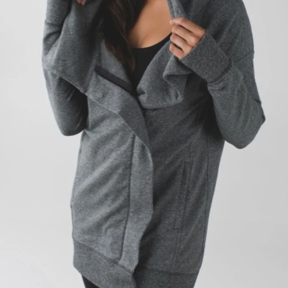 Lululemon wrap up jacket - Picture 2 of 4